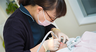 予防メンテナンスは歯科衛生士が行います